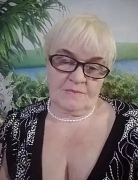 VioletSweet566 online show from 7, 2, 2025