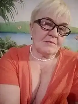 VioletSweet566 online show from 13, 2, 2025