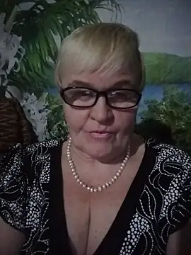 VioletSweet566 online show from 7, 3, 2025