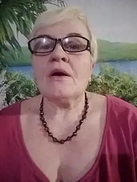 VioletSweet566 online show from 15, 3, 2025