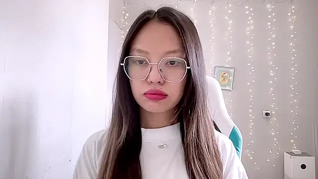 Risalynn online show from 8, 3, 2025