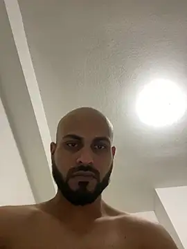 islandvybee55 online show from 17, 1, 2025