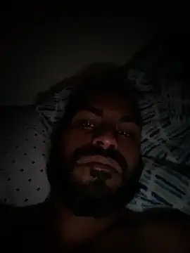 islandvybee55 online show from 10, 2, 2025