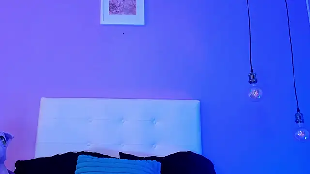 Charlotte11-11 online show from 4, 2, 2026