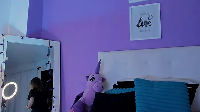 Charlotte11-11 online show from 12, 2, 2026