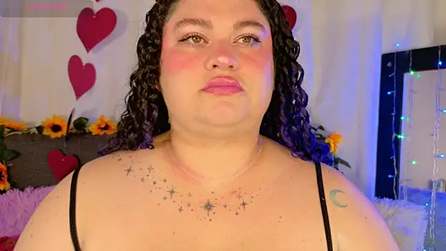 lunitaa0 online show from 19, 2, 2026