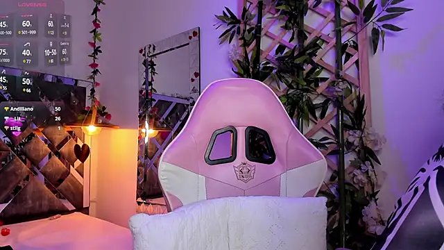 Nanachi Cook online show from 21, 1, 2025