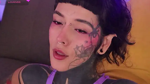 Snapshot of FairyFlexxxx chatting on 4, 2, 2026 FairyFlexxxx online show from 4, 2, 2026