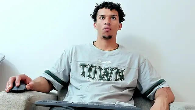 Dominick star online show from 16, 1, 2025