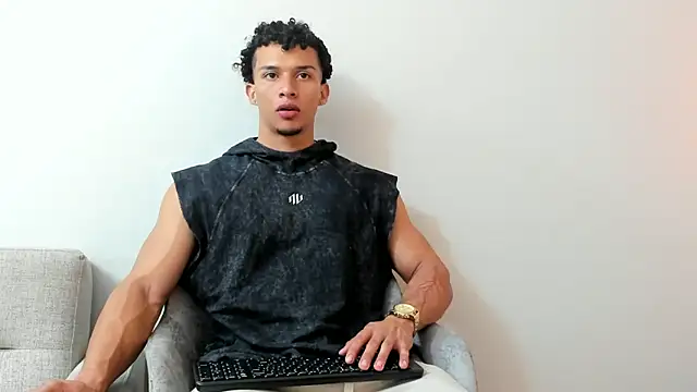 Dominick star online show from 26, 1, 2025