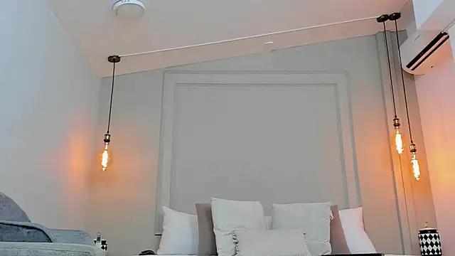 Dominick star online show from 11, 2, 2025