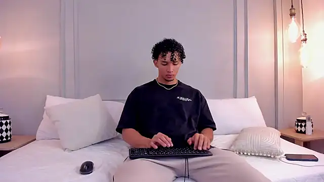 Dominick star online show from 21, 9, 2025