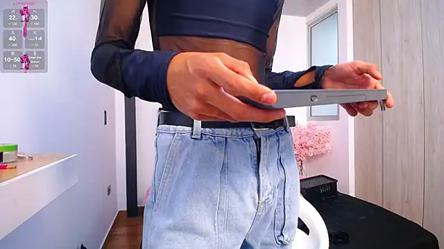 Snapshot of abigail_f00x chatting on 5, 2, 2026 abigail f00x online show from 5, 2, 2026