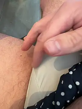 Snapshot of Voyeurpervert69 chatting on 25, 2, 2026 Voyeurpervert69 online show from 25, 2, 2026