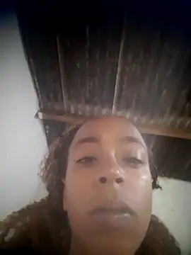 Snapshot of garota10 chatting on 21, 12, 2025 garota10 online show from 21, 12, 2025