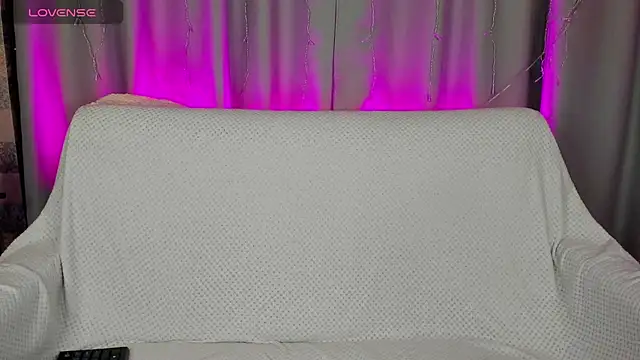 Lesi Moonie01 online show from 11, 3, 2025