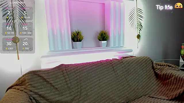 Snapshot of Lesi_Moonie01 chatting on 7, 2, 2026 Lesi Moonie01 online show from 7, 2, 2026