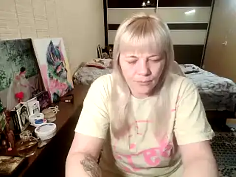 Lia Laguna77 online show from 10, 5, 2026