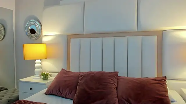 AmbarSantany online show from 8, 1, 2025