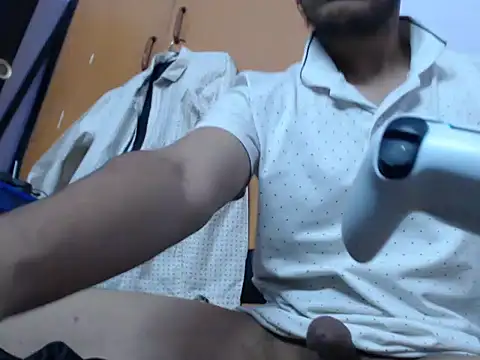 shortdickyboy online show from 24, 4, 2026