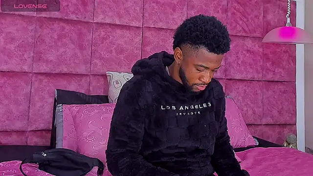 Drake Nassir4 online show from 5, 2, 2025