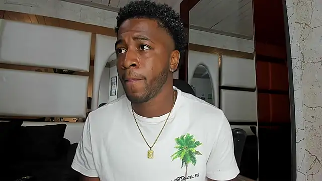 Drake Nassir4 online show from 2, 3, 2025