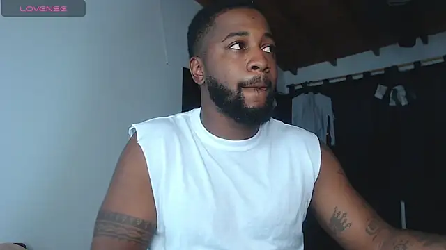 Snapshot of Drake_Nassir4 chatting on 7, 6, 2026 Drake Nassir4 online show from 7, 6, 2026