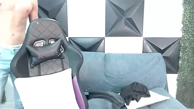 jose sexycumm online show from 12, 1, 2025