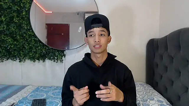 jose sexycumm online show from 17, 3, 2025