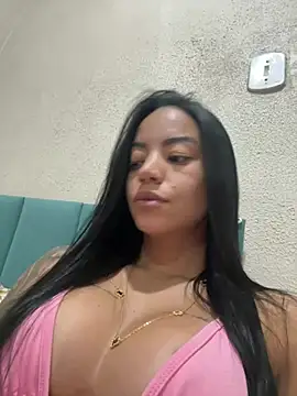 Elamesmamorena online show from 13, 7, 2026