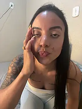 Elamesmamorena online show from 14, 7, 2026