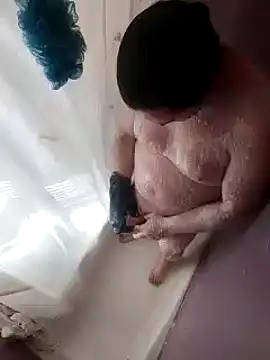 Boo-boo kittyfux online show from 25, 2, 2025