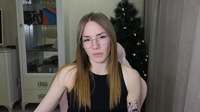 littlevildevil online show from 12, 12, 2024