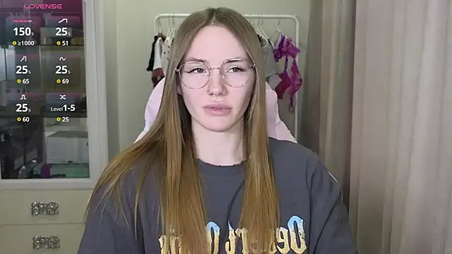 littlevildevil online show from 3, 3, 2025