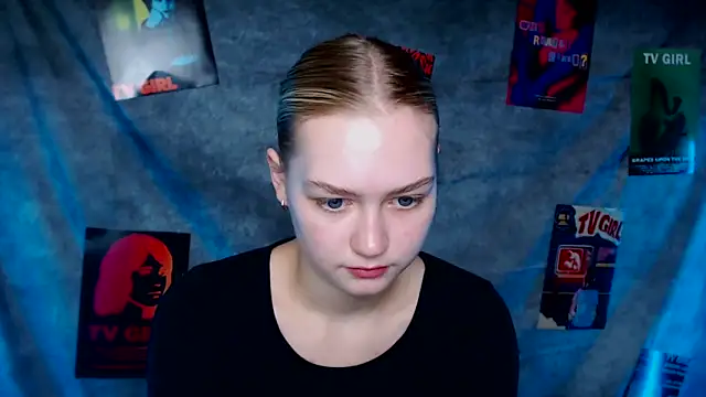 MademoiselleCl online show from 27, 10, 2025