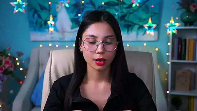 LittleSally   online show from 13, 12, 2024