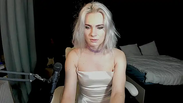 Snapshot of Milena_marshmalows chatting on 13, 12, 2024 Milena marshmalows online show from 13, 12, 2024