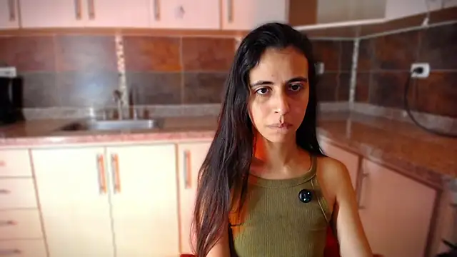 anna alvarez online show from 5, 10, 2025