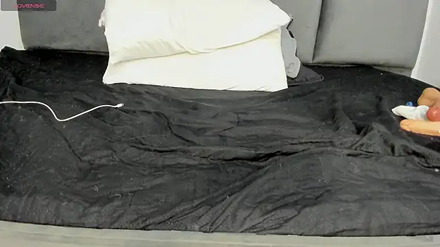 Lizz Luna online show from 26, 2, 2025