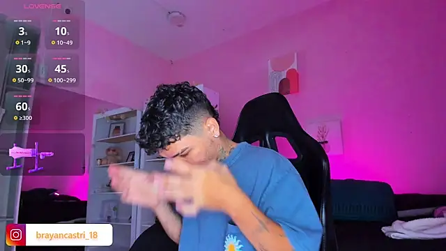 Ian Castillo  online show from 7, 11, 2025