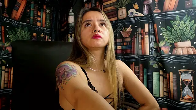 julietta   jackson online show from 18, 2, 2025