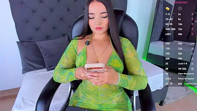 ninfomaria  online show from 26, 2, 2026