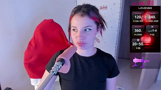 Mia adams66 online show from 17, 12, 2024