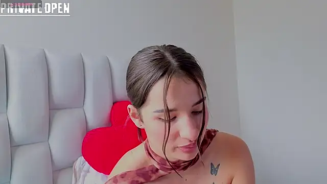 Mia adams66 online show from 3, 5, 2026