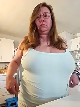 MsShelby40 online show from 11, 3, 2025