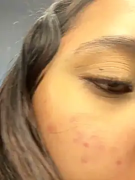 MollySanders    online show from 4, 1, 2025