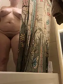 Big-Tits-McGee online show from 20, 1, 2025