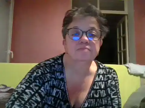 Vandeae44 online show from 9, 3, 2025