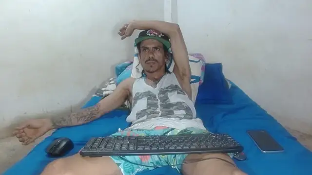 damian bottom bigcock online show from 29, 10, 2025