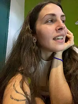 isadelasestrellas online show from 23, 6, 2026